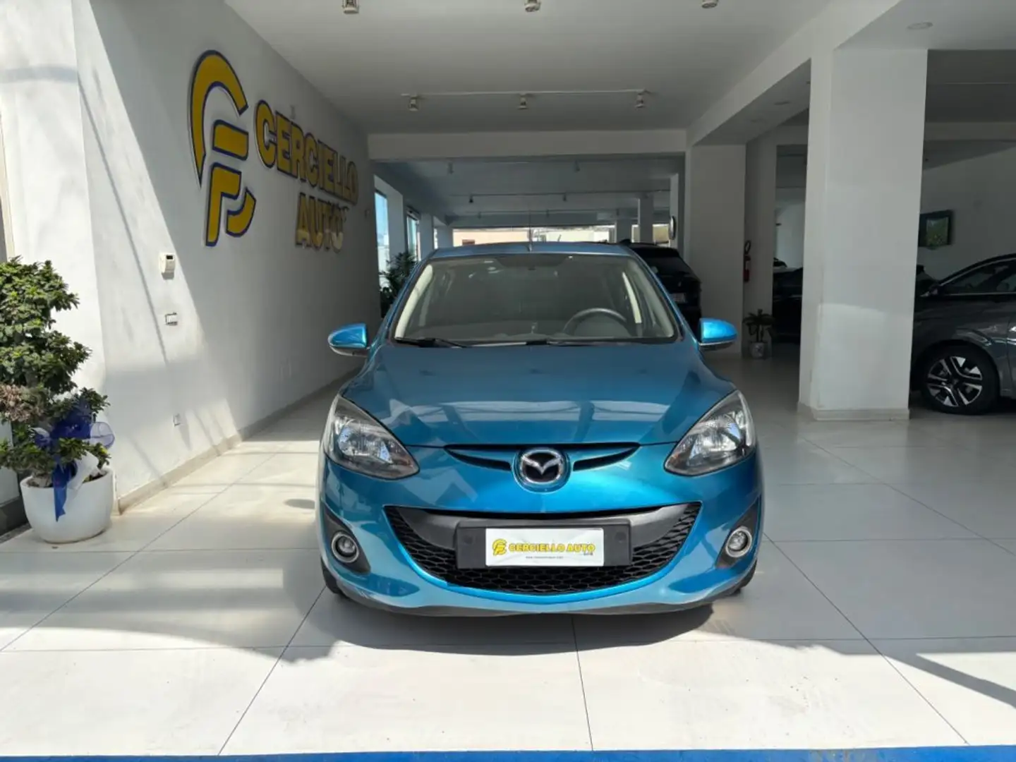 Mazda 2 1.3 16V 75CV 5p. Start Plus Azul - 2