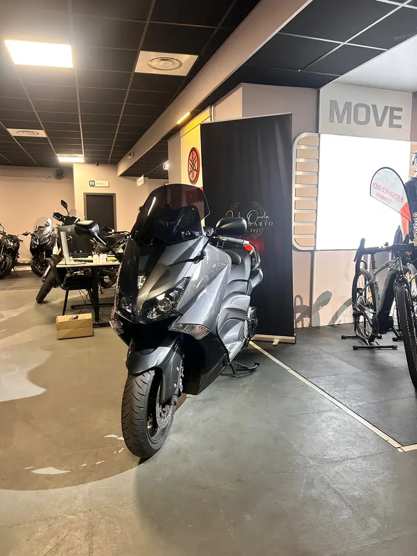 Yamaha TMAX 530 Gri - 1