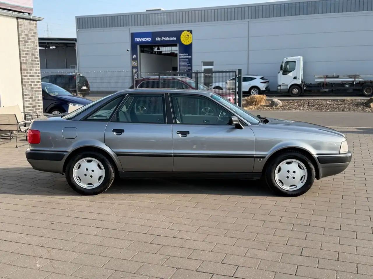 Audi 80 2.0 *S.DACH*SCHECKHEFT*2.HAND*TOP GEPFLEGT*, foto 9