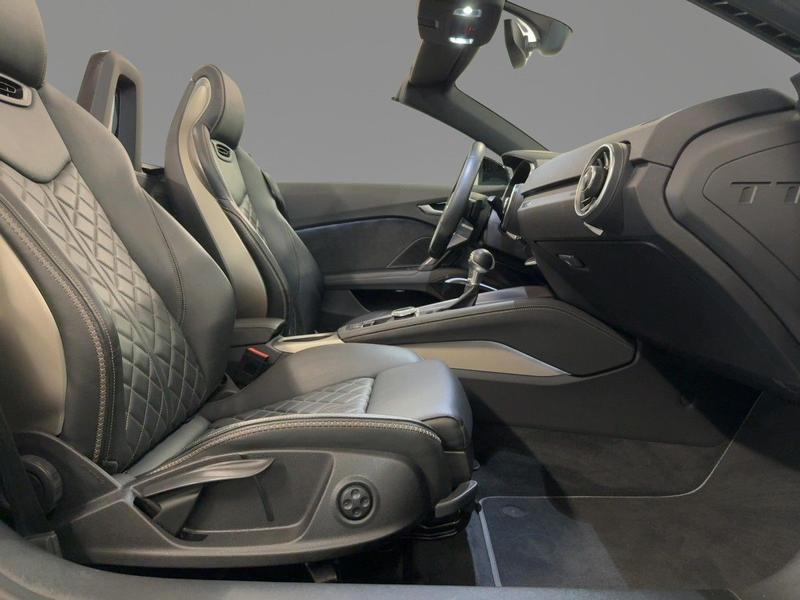 Audi TT 40 TFSI S tr. MATRIX PDC RFK B&O — photo 10