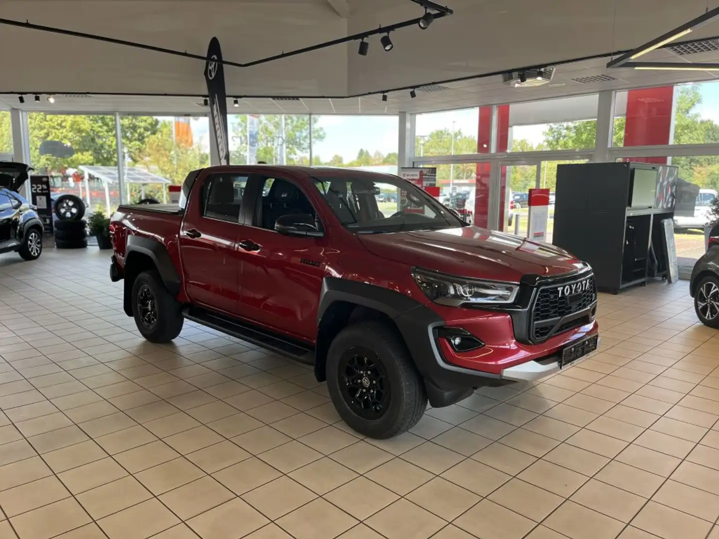 Toyota Hilux 4x4 Double Cab Autm. GR Sport - 2