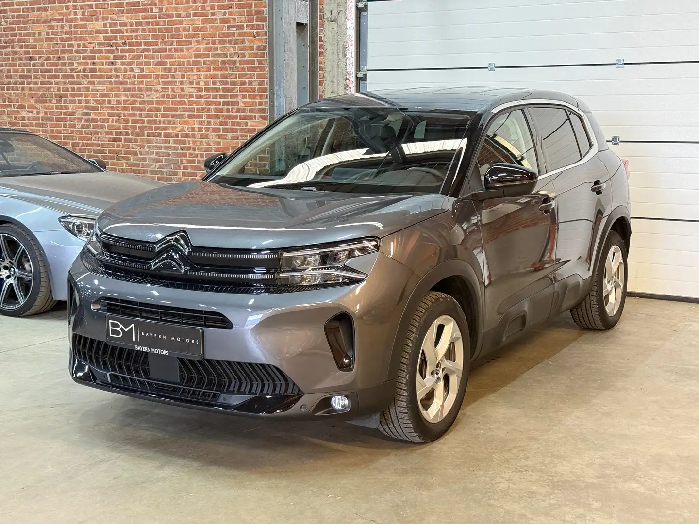 Citroen C5 Aircross 1.2 Benzine Navi CarPlay LED 2023 Camera Garantie Gris - 1