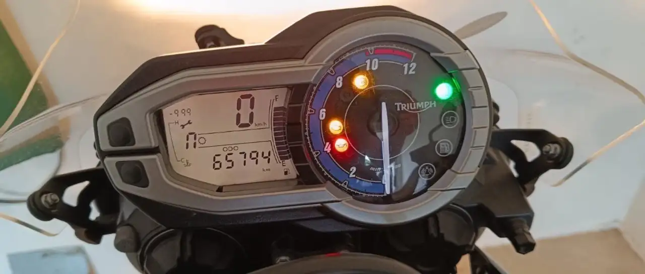 Triumph Tiger 800