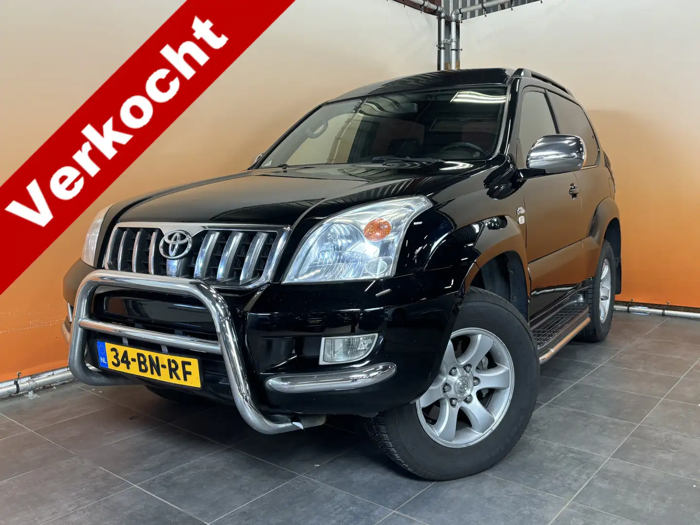 Toyota Land Cruiser 3.0 D-4D VX HR Blind Van automaat 3500 kg trekgewi Schwarz - 1