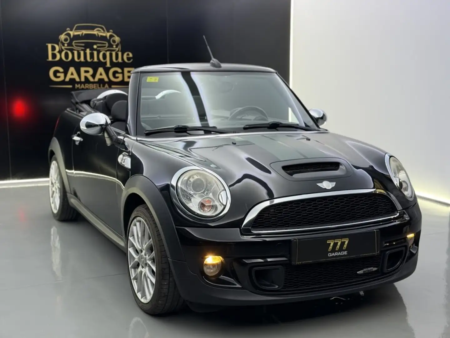 MINI John Cooper Works Cabrio Negro - 1