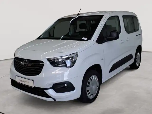 Opel Combo view 2