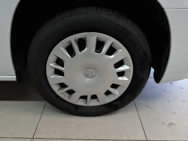 Opel Combo view 16