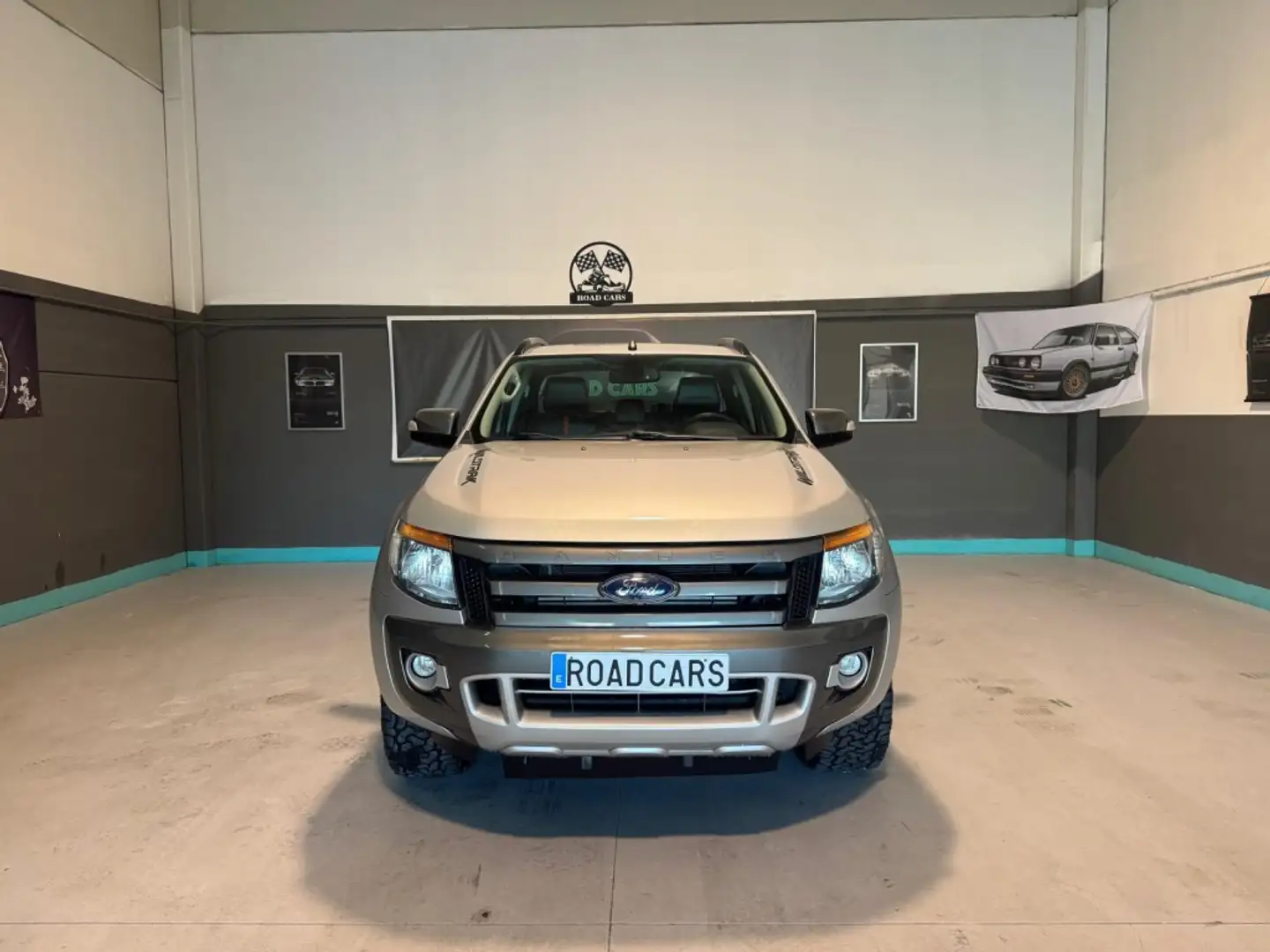 Ford Ranger 3.2TDCI DCb. Wildtrak 4x4 Aut. Grigio - 2