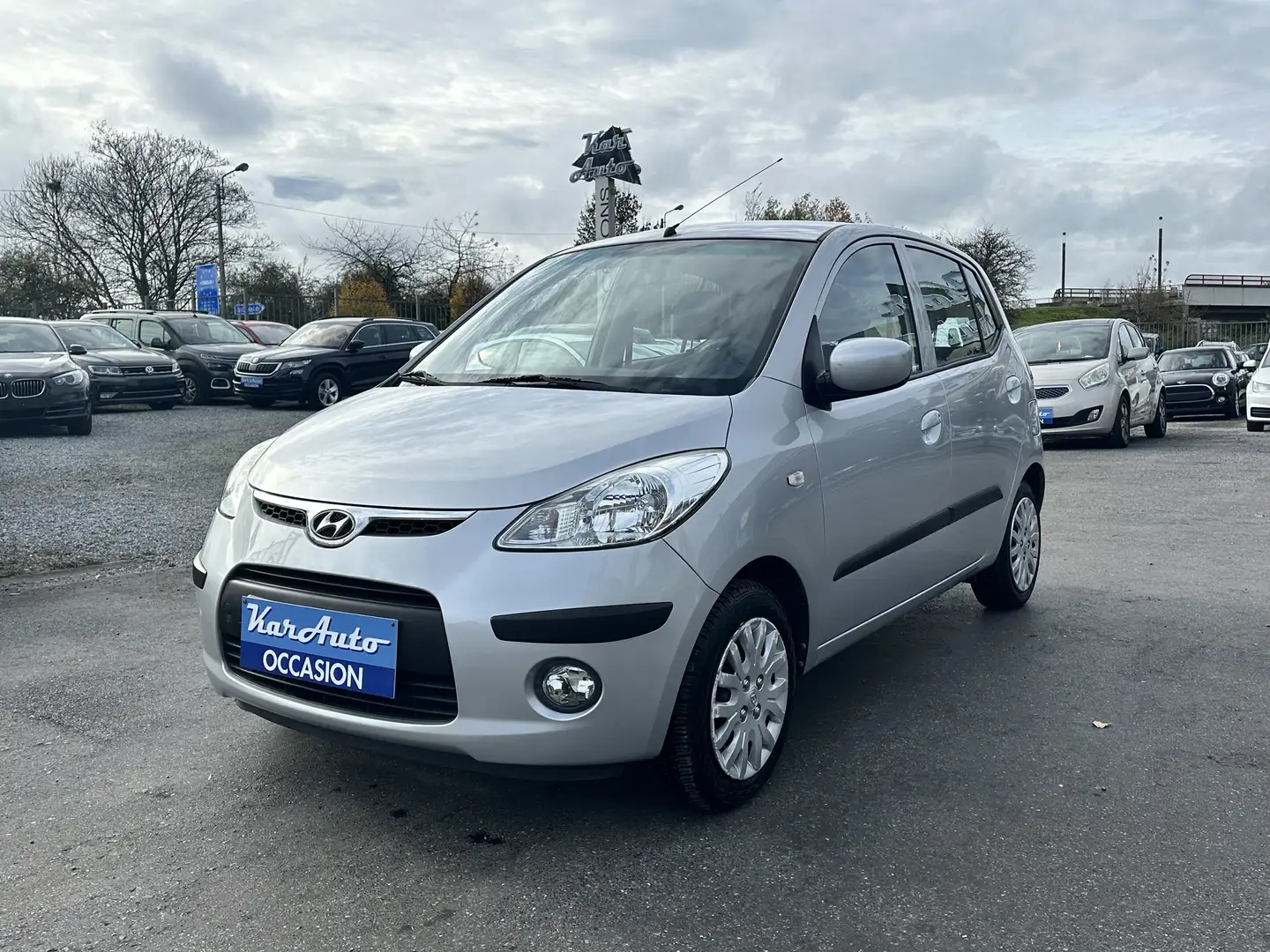 Hyundai i10 1.2i*BT AUTO* GARANTIE 12 MOIS * Grijs - 2