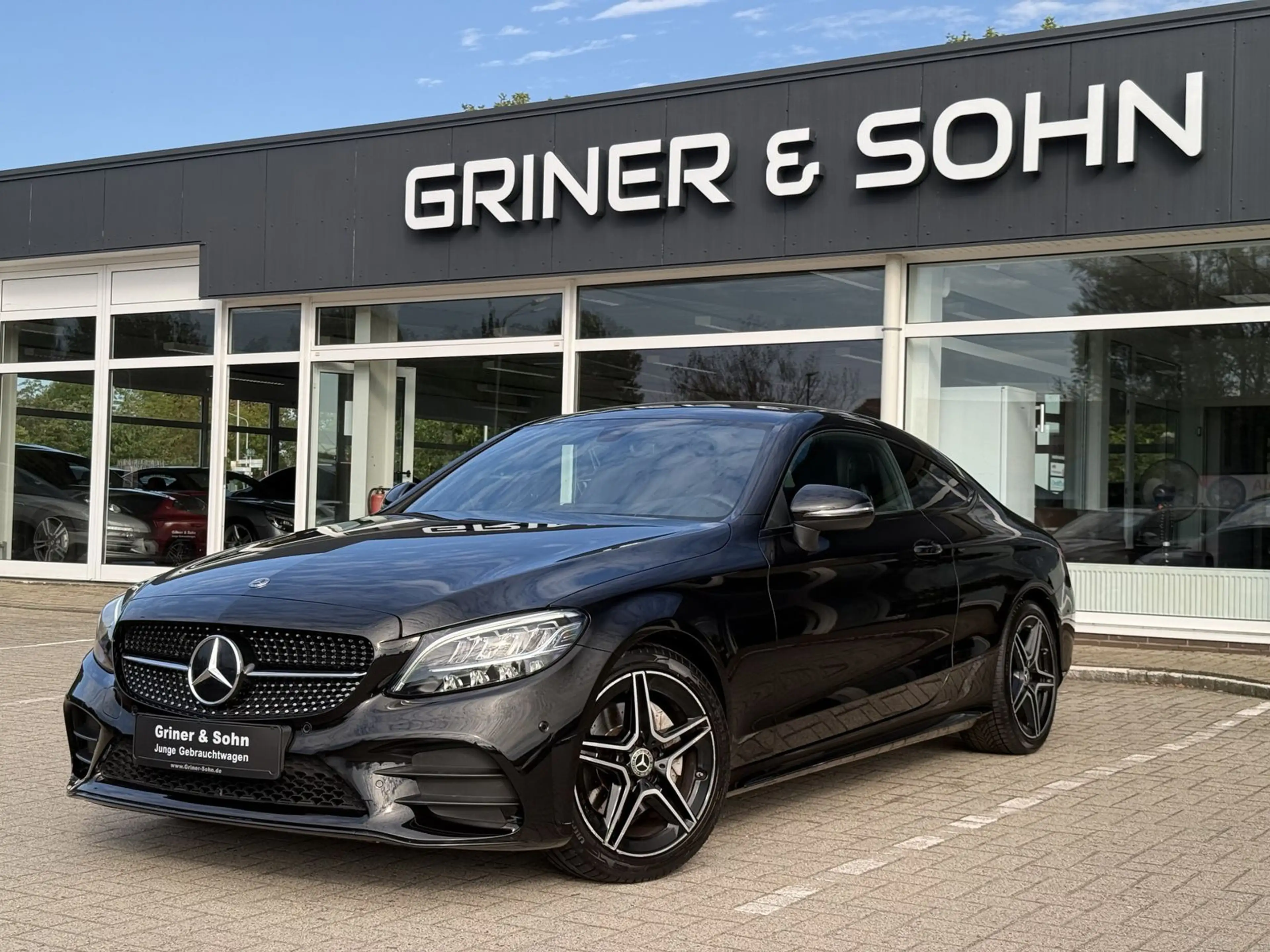 Mercedes-Benz C 200 Coupe,AMG,Night,18-Zoll,R-Kamera,LED-Licht
