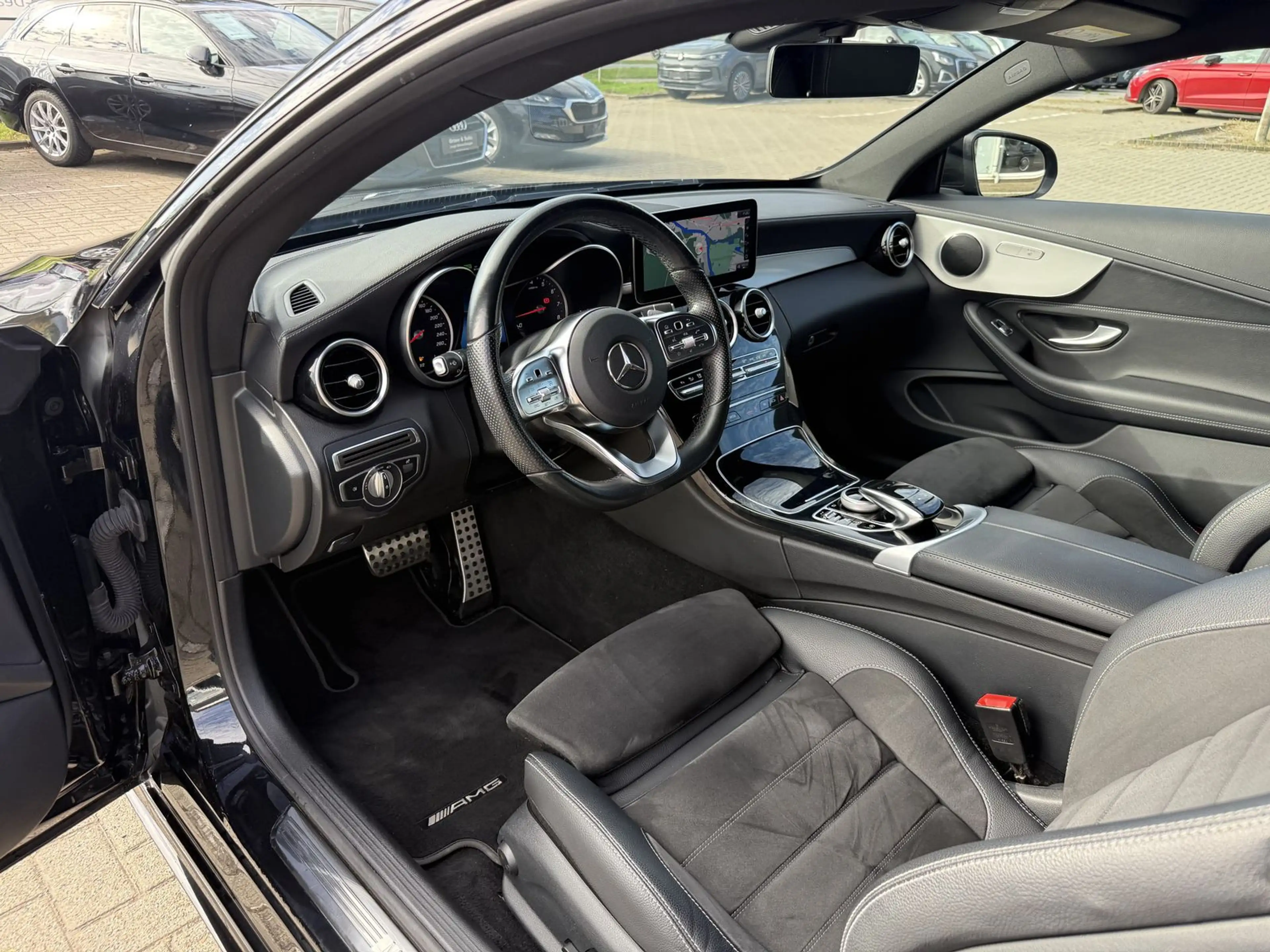 Mercedes-Benz C 200 Coupe,AMG,Night,18-Zoll,R-Kamera,LED-Licht — photo 13