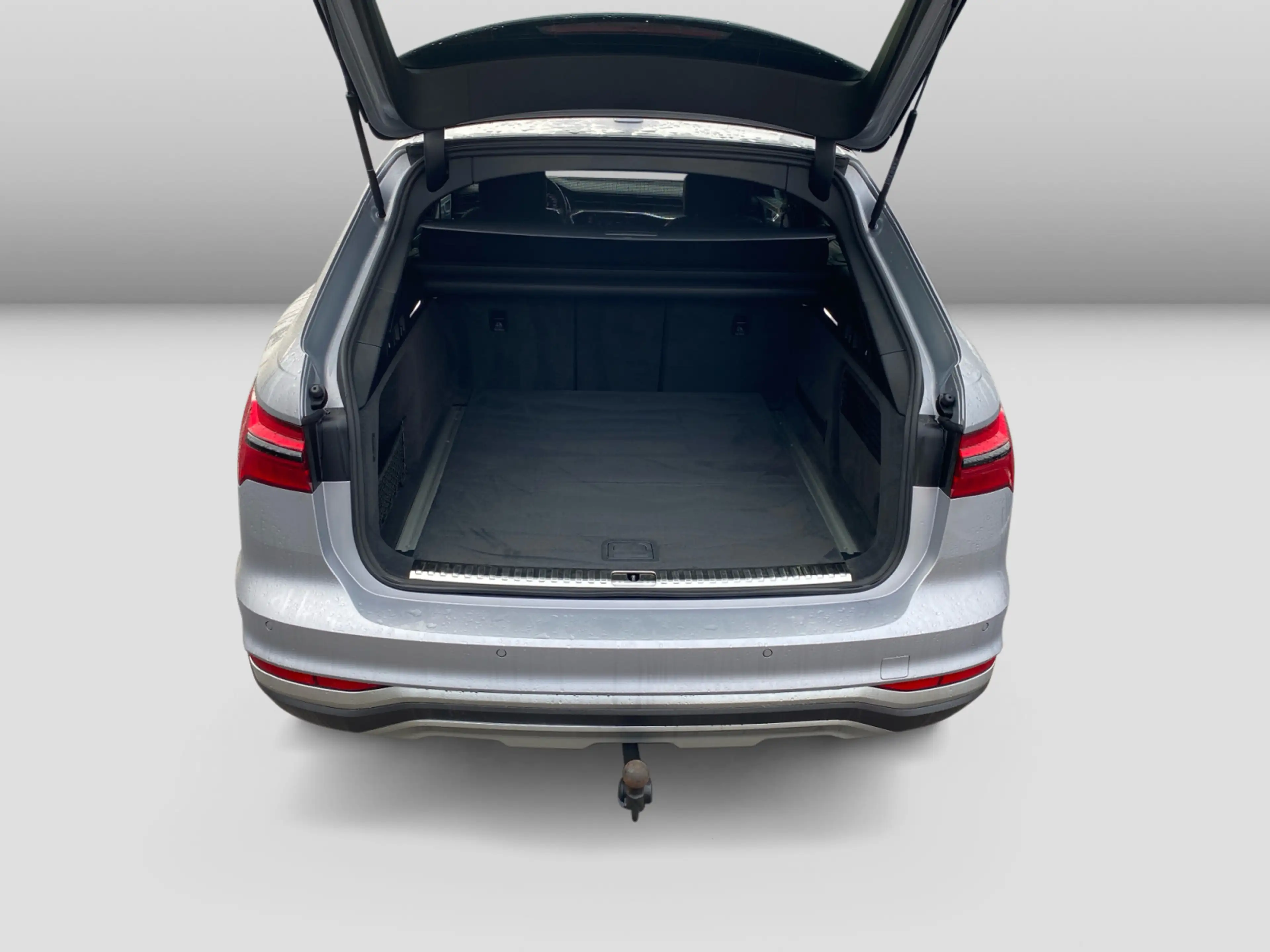 Audi A6 allroad A6 allroad 55TDI quattro S-trc Matrix Pano Stand — photo 12
