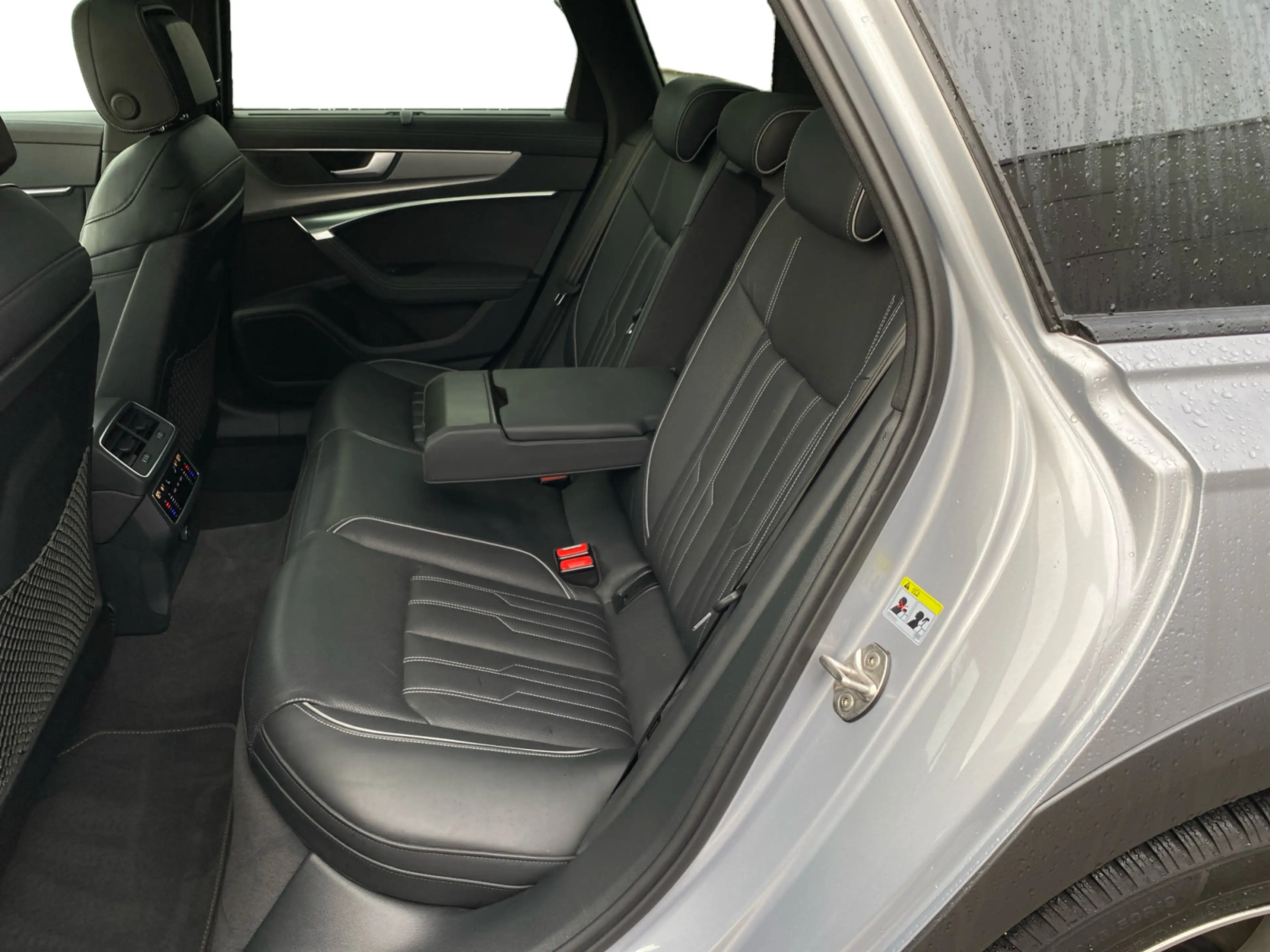 Audi A6 allroad A6 allroad 55TDI quattro S-trc Matrix Pano Stand — photo 11