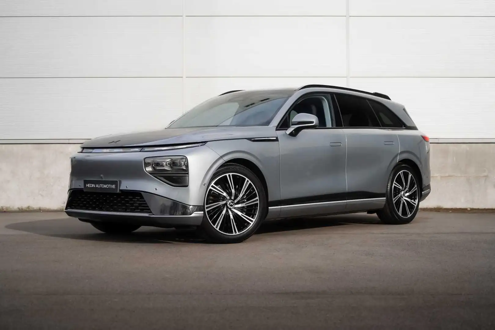 Xpeng G9 AWD Performance Launch Edition - 1