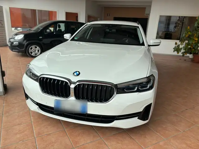 BMW 530 d 48V Touring Business