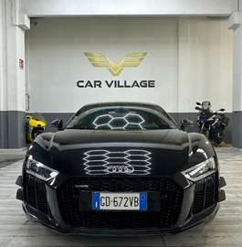 R8 Coupé 5.2 FSI quattro S tronic plus
