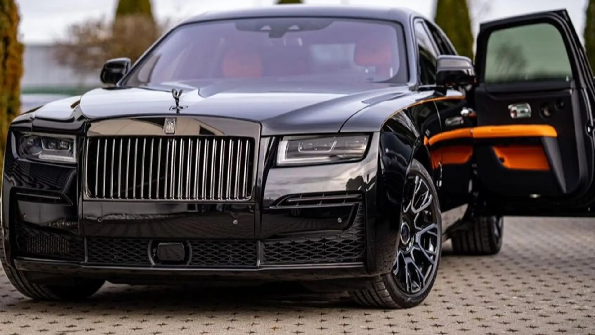 Rolls-Royce Ghost Black Badge Czarny - 1