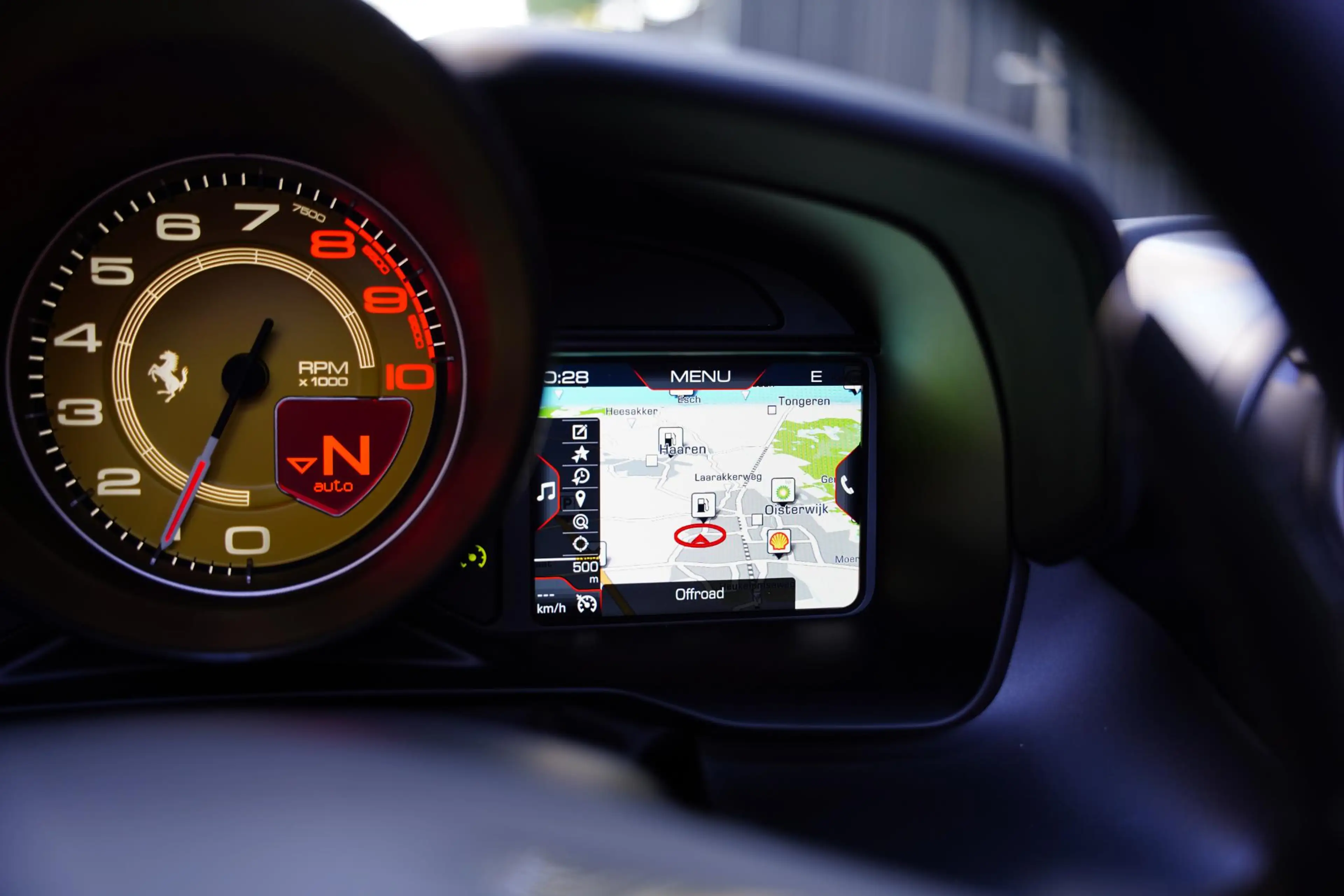 Ferrari F8 Spider 3.9 V8 HELE / Lifting / Carbon / JBL — photo 13