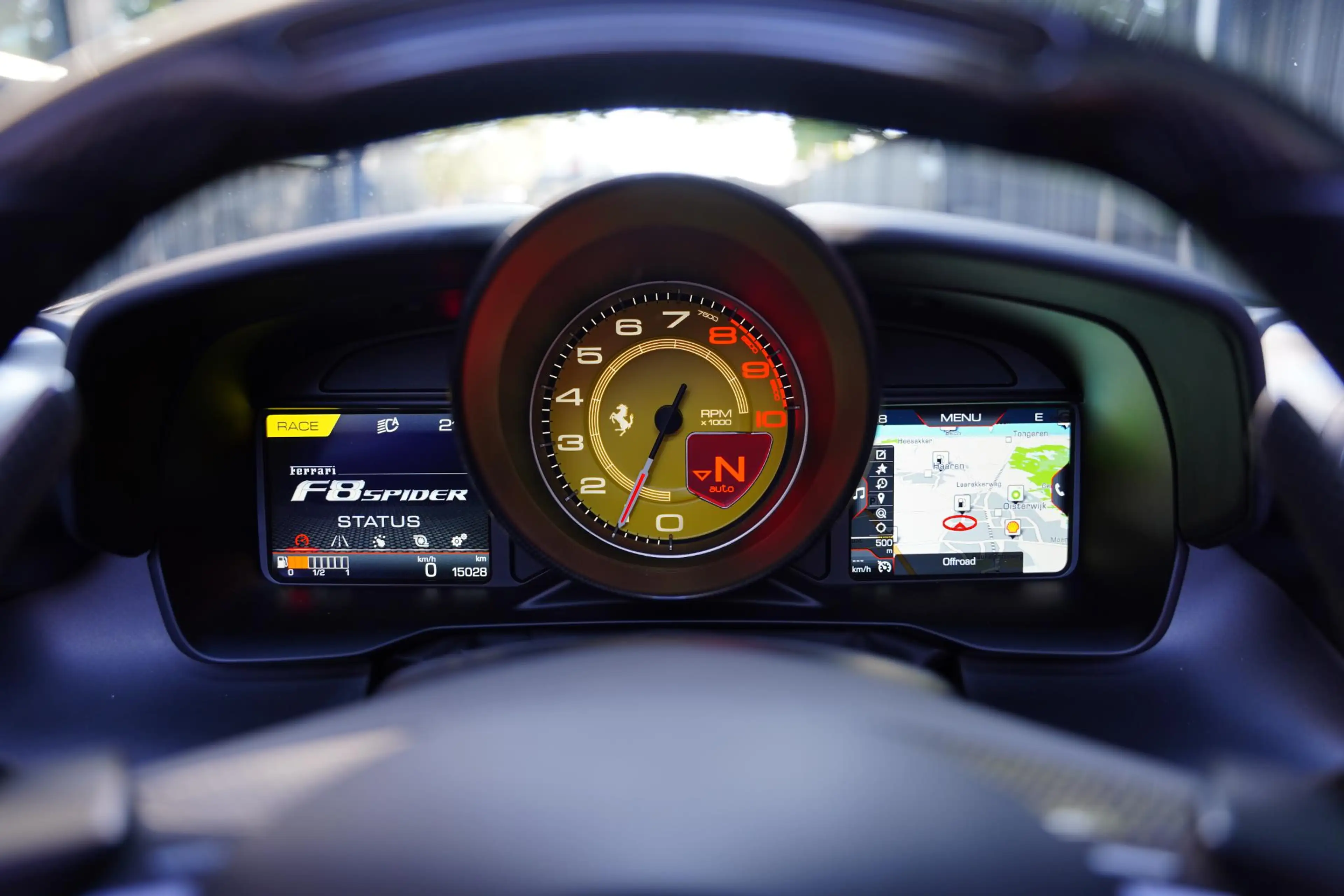 Ferrari F8 Spider 3.9 V8 HELE / Lifting / Carbon / JBL — photo 11