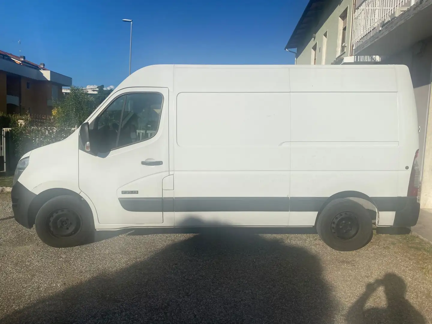 Nissan NV400 - 2