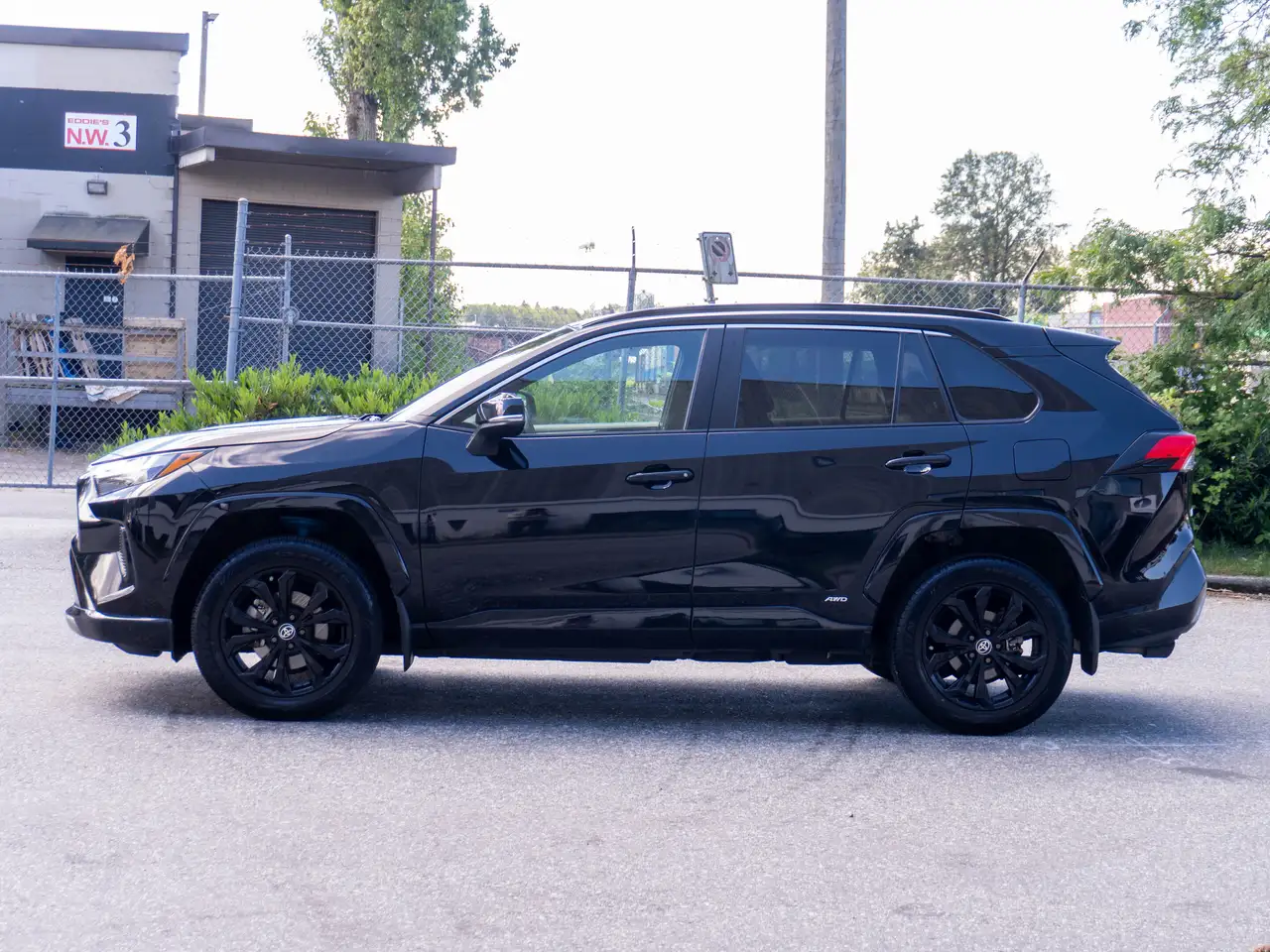 Toyota RAV 4 photo Toyota RAV 4