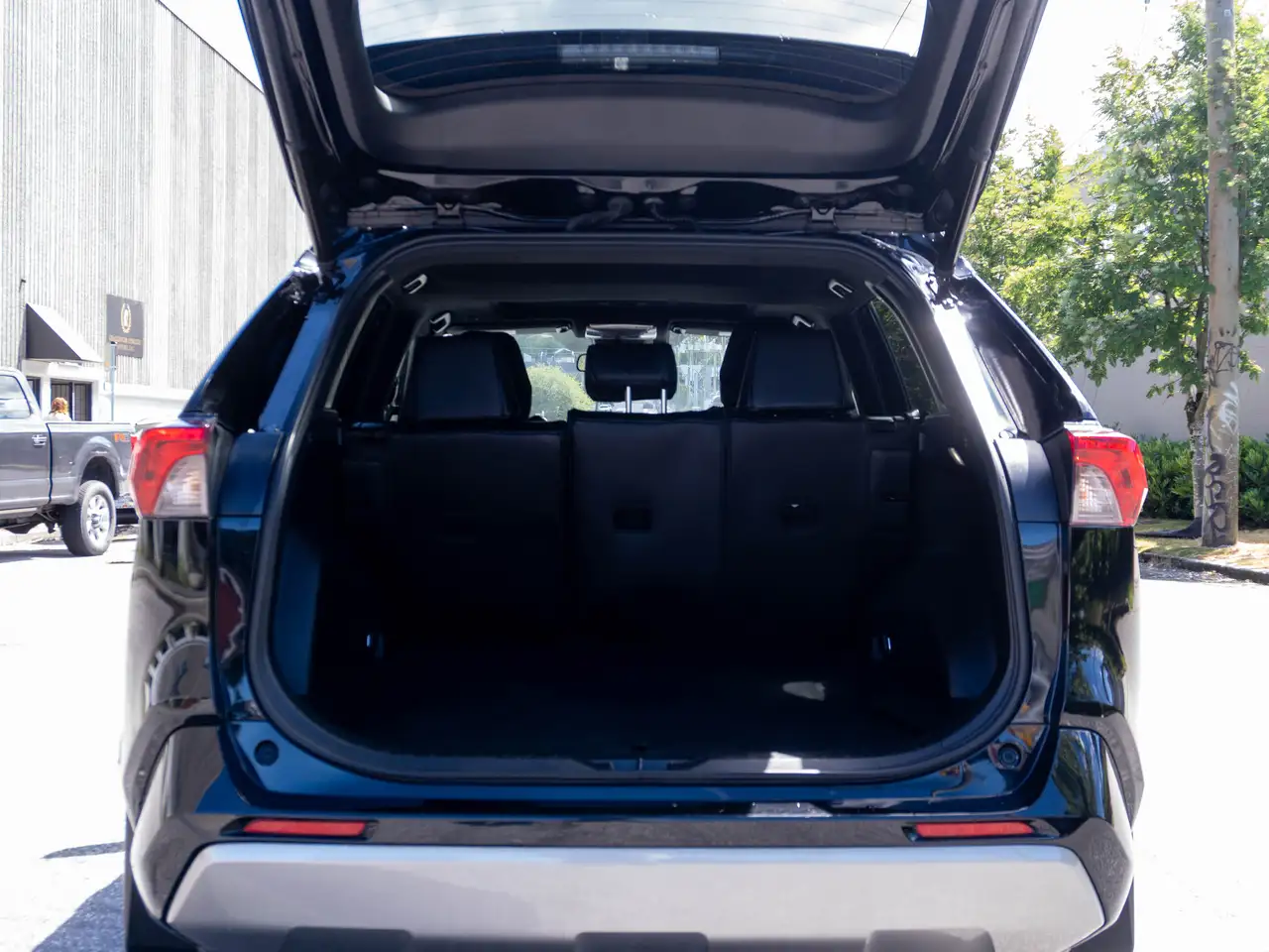 Toyota RAV 4 photo Toyota RAV 4