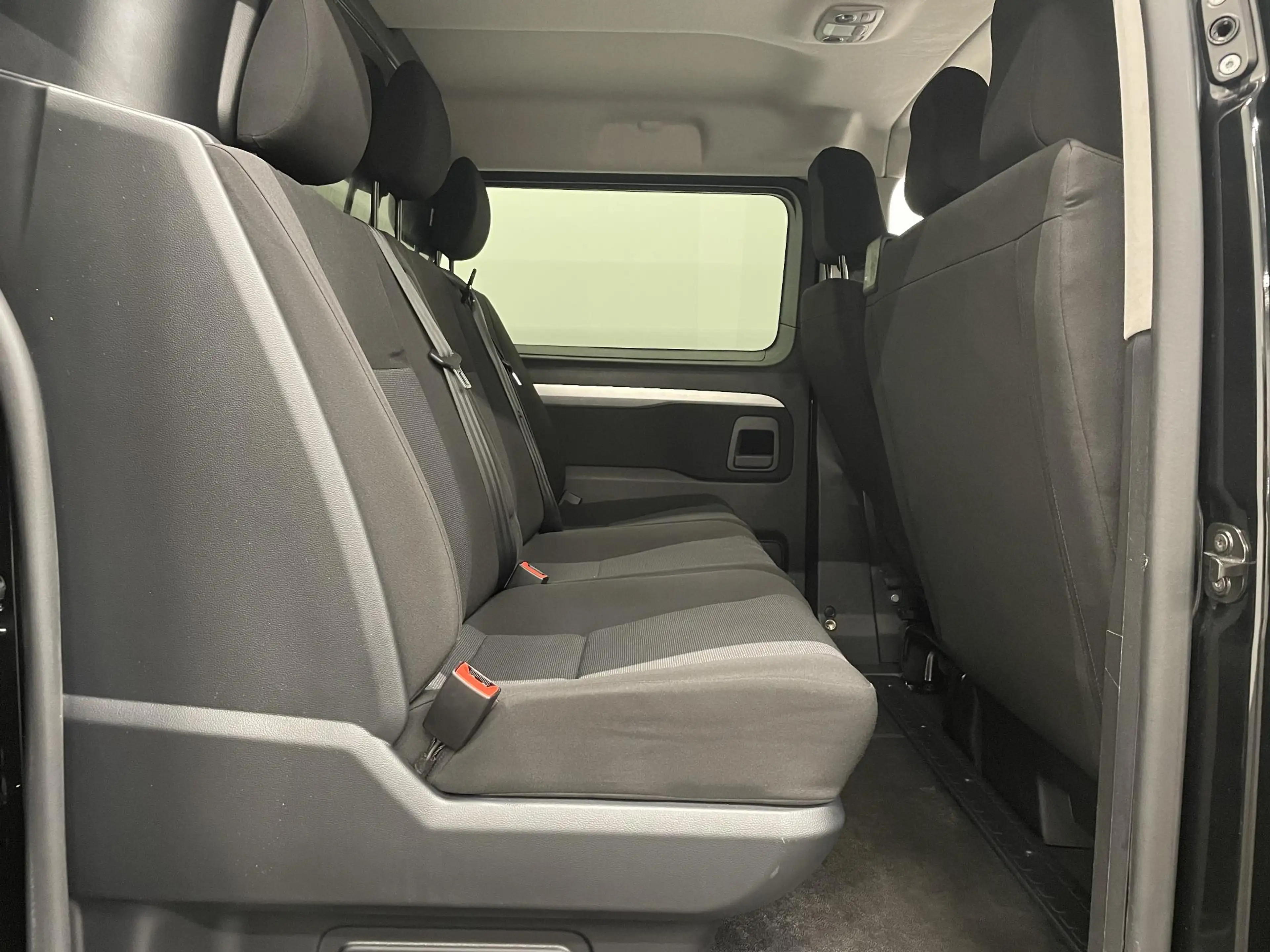 Peugeot Expert 2.0 BlueHDI 180PK Long Premium Dubbele Cabine Auto — photo 8