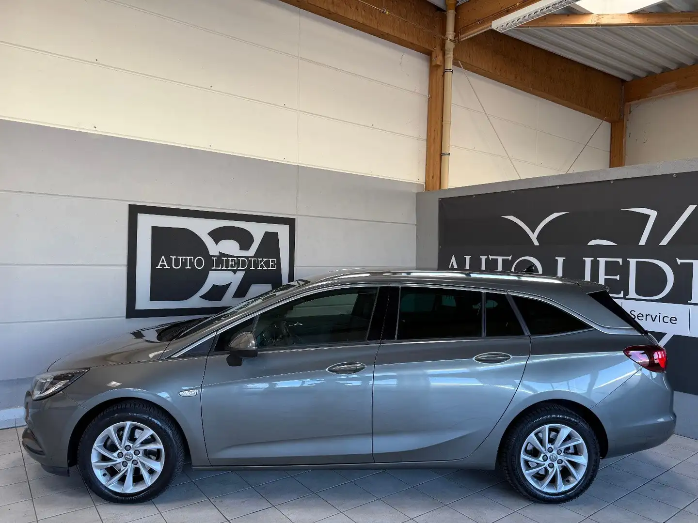 Opel Astra K Sports Tourer Innovation/Navi/Sitzhz/PDC Gris - 2