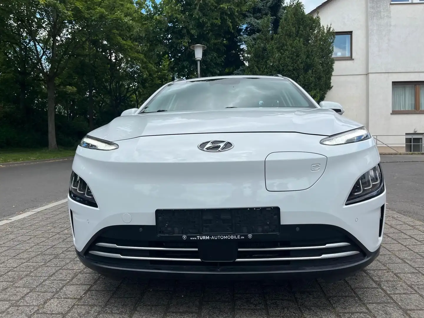Hyundai KONA E-Kona Trend 64kWh|SOH100%|Garantie04/30|HeadUp Wit - 2