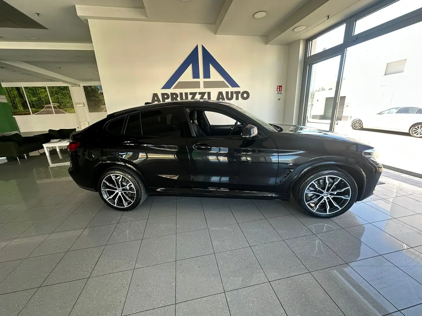 BMW X4 xdrive20d Msport auto RETROCAM Nero - 2
