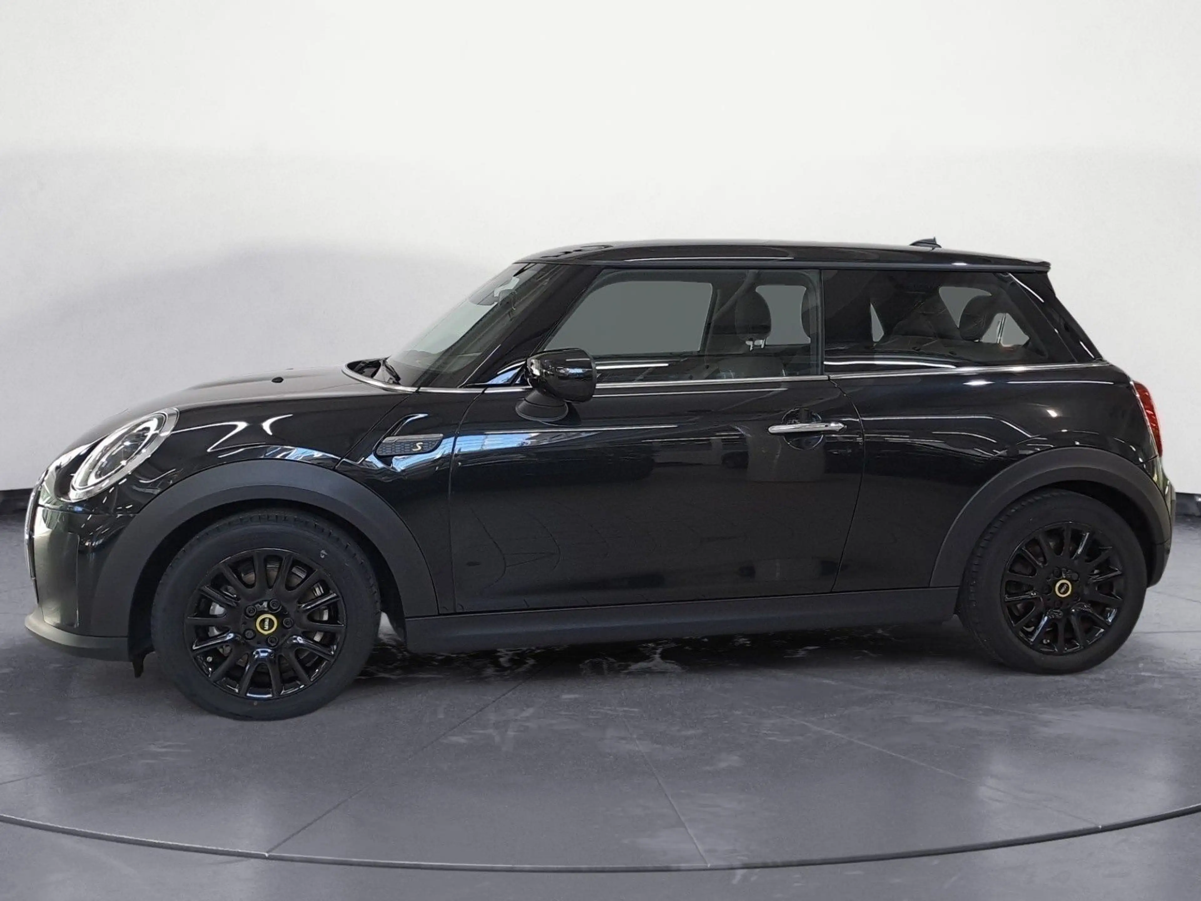 MINI Cooper E Cooper SE Classic Trim Klimaautomatik Komfortzug — photo 4