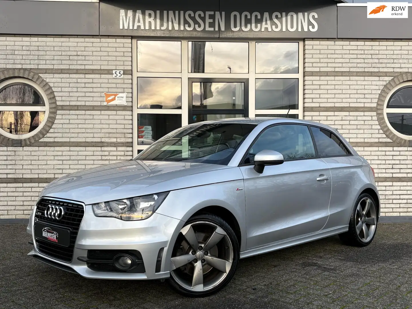 Audi A1 1.4 TFSI Pro Line S |Stoelvw,PDC,Cruise,Leder| Grijs - 1