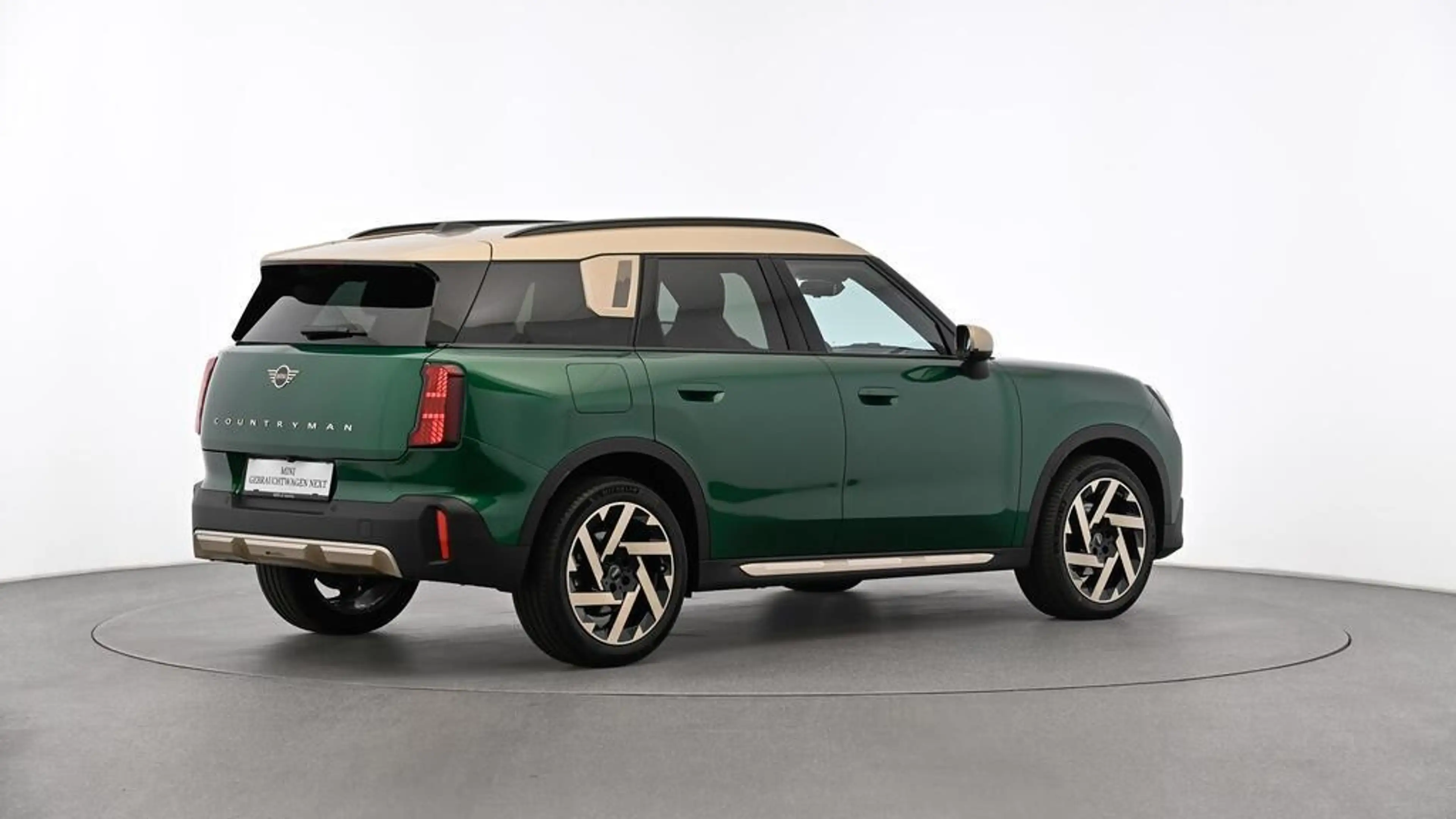 MINI Countryman D — photo 6