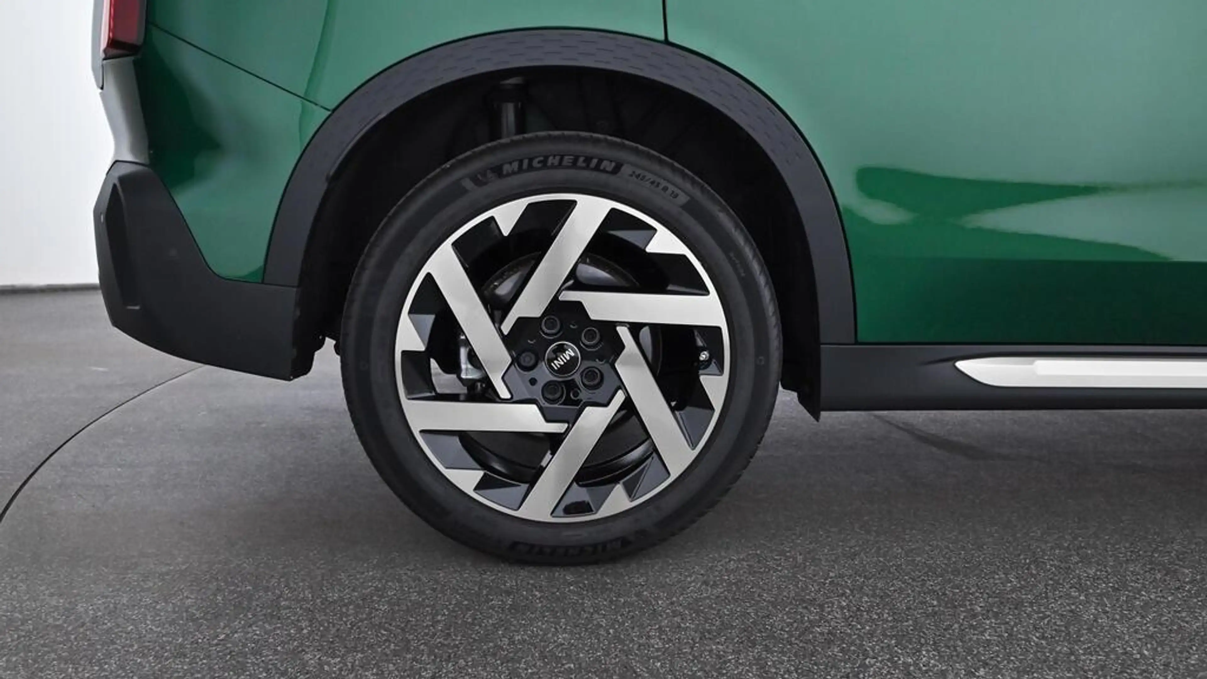 MINI Countryman D — photo 17