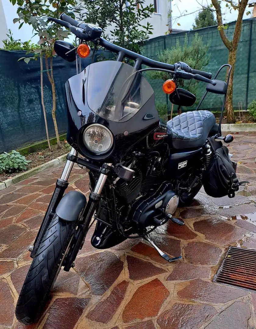 Harley-Davidson 1200 Custom Airon Black - 1