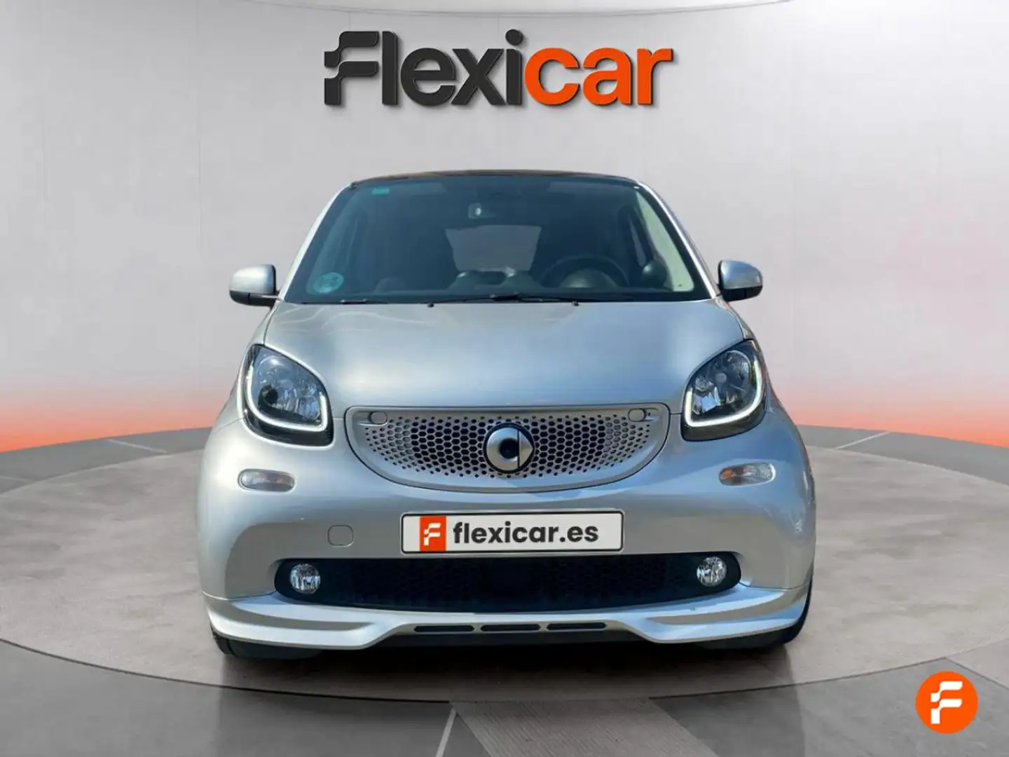 smart forTwo 0.9 66kW (90CV) COUPE Gris - 2