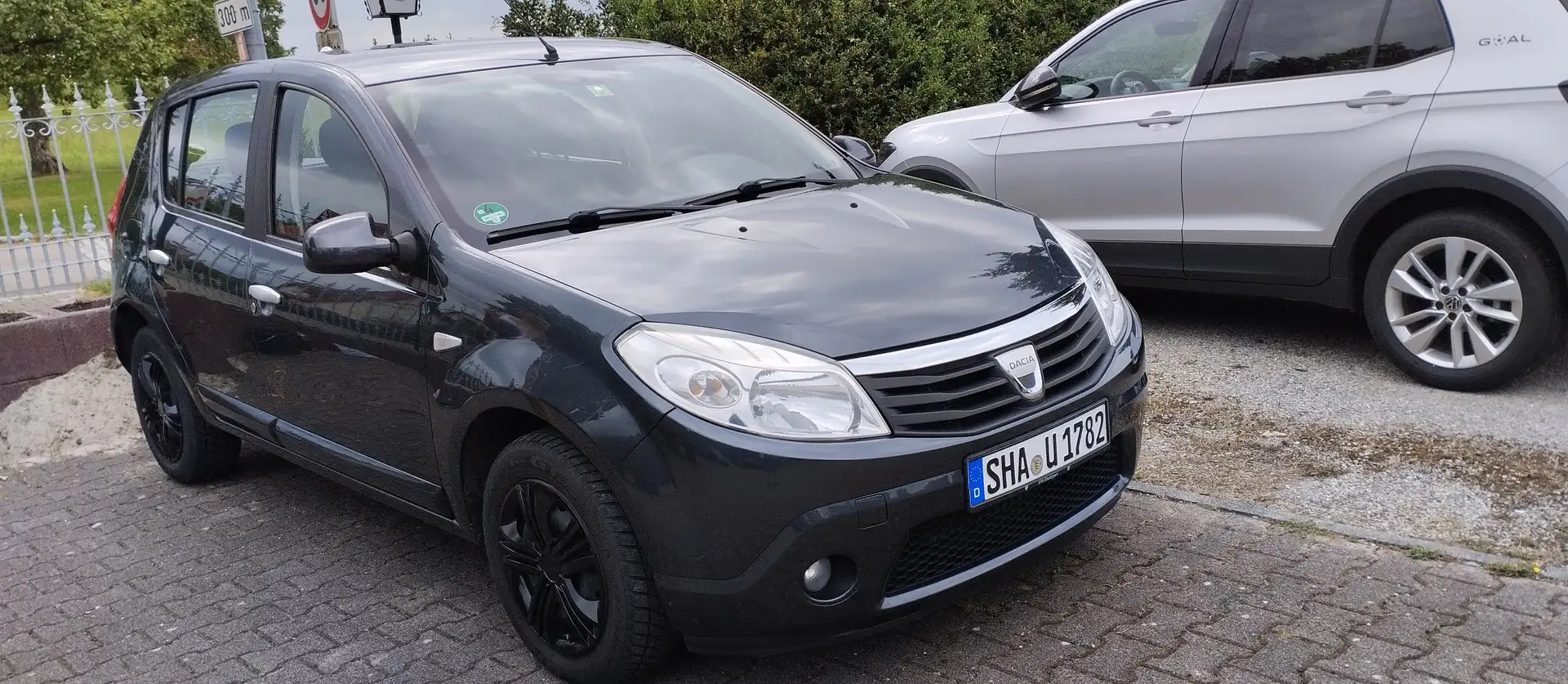 Dacia Sandero Sandero 1.6 MPI Laureate Grey - 1