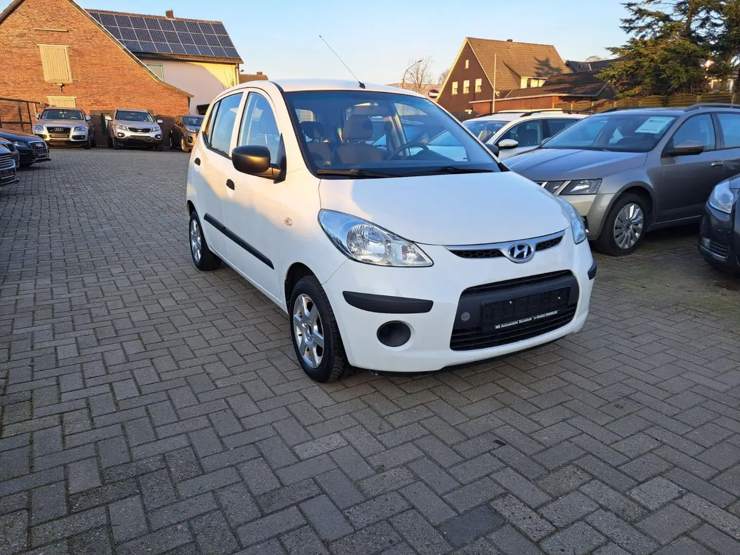 Hyundai i10 Classic E/Aux/CD-Spieler Weiß - 2