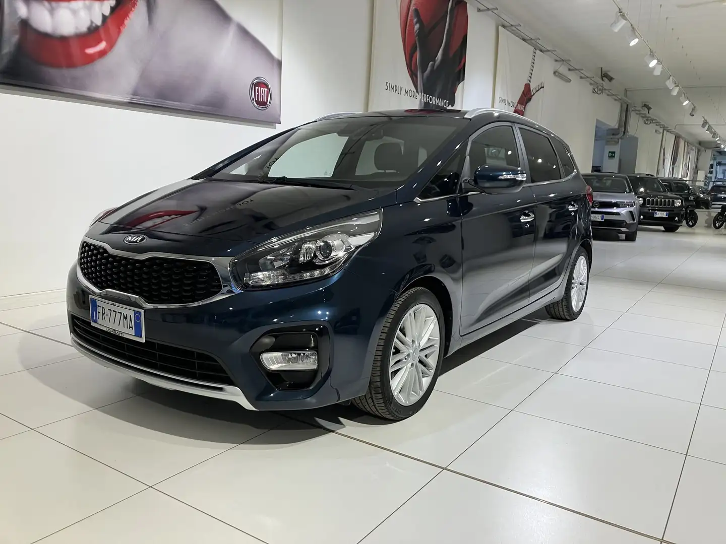 Kia Carens 1.7 CRDi 115 CV Business Class 7 posti Vert - 1