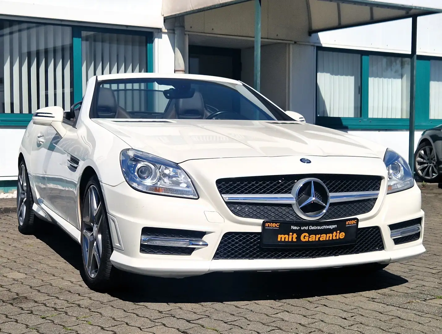 Mercedes-Benz SLK 350 SLK 350 Automatik +Airscarf, AMG-Styling, Soundsys Weiß - 2