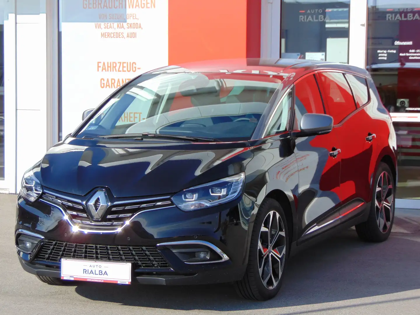 Renault Grand Scenic Intens Tce 140 EDC Black - 1