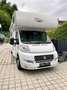 Caravans-Wohnm Carado A 464 Weiß - thumbnail 1