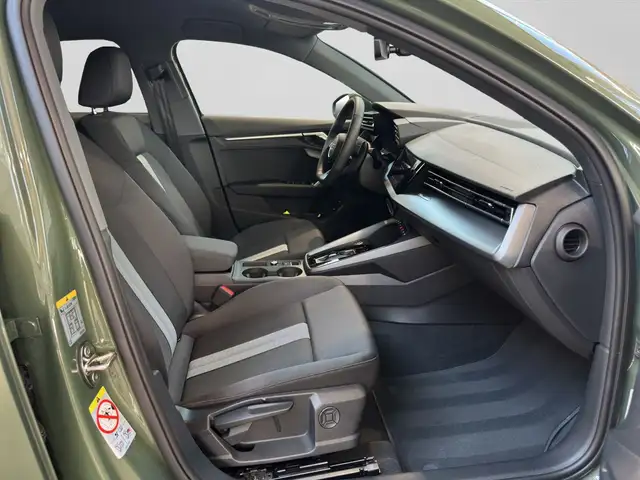 Audi A3 view 4