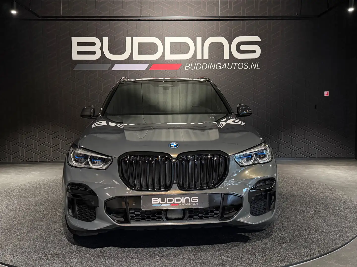 BMW X5 xDrive45e High Exe | M-sport | Dravitgrau | M-zete Grijs - 2