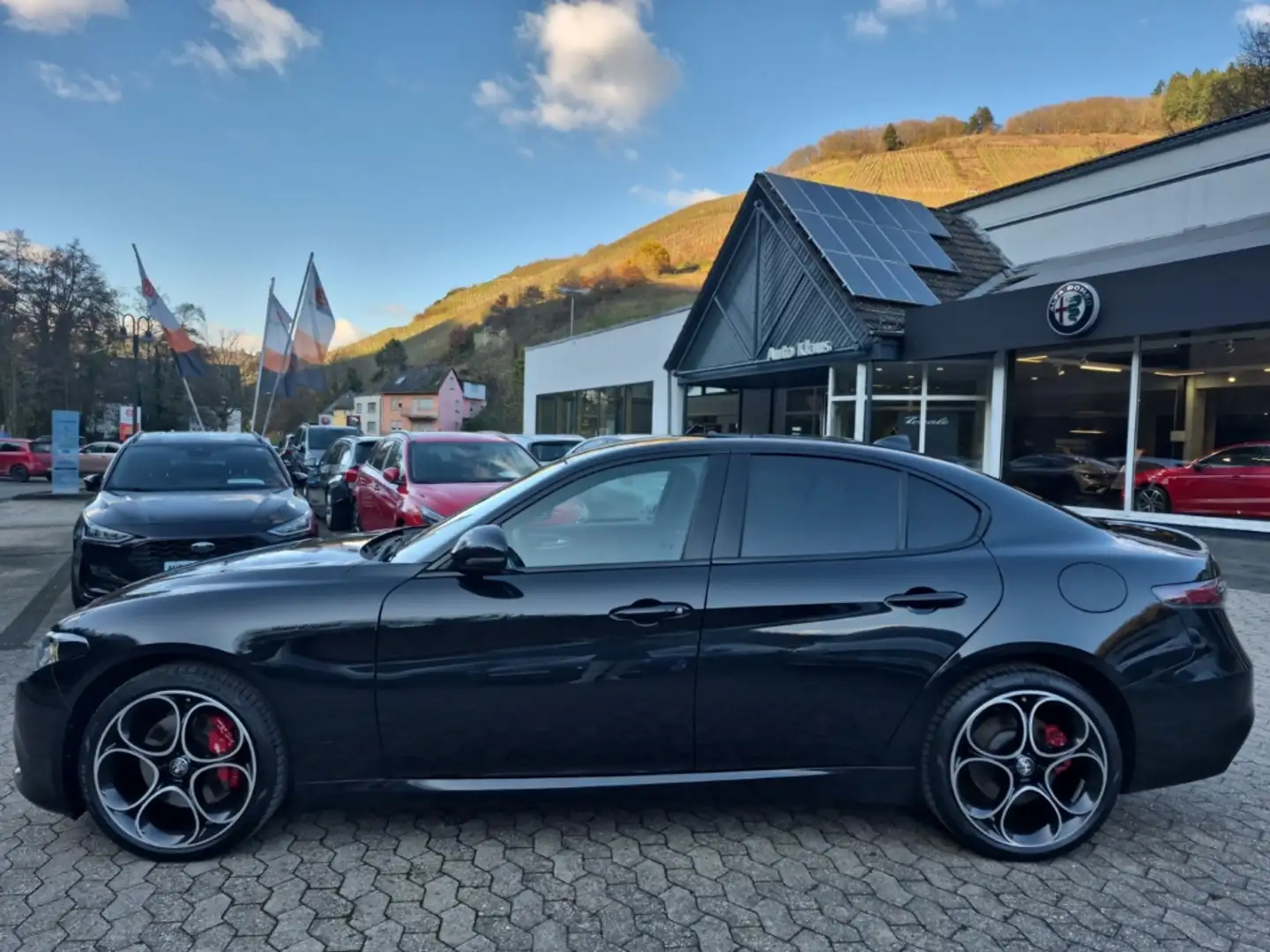 Alfa Romeo Giulia 2.0 Competizione Q4 H&K Matrix ACC Memory RFK Negru - 2