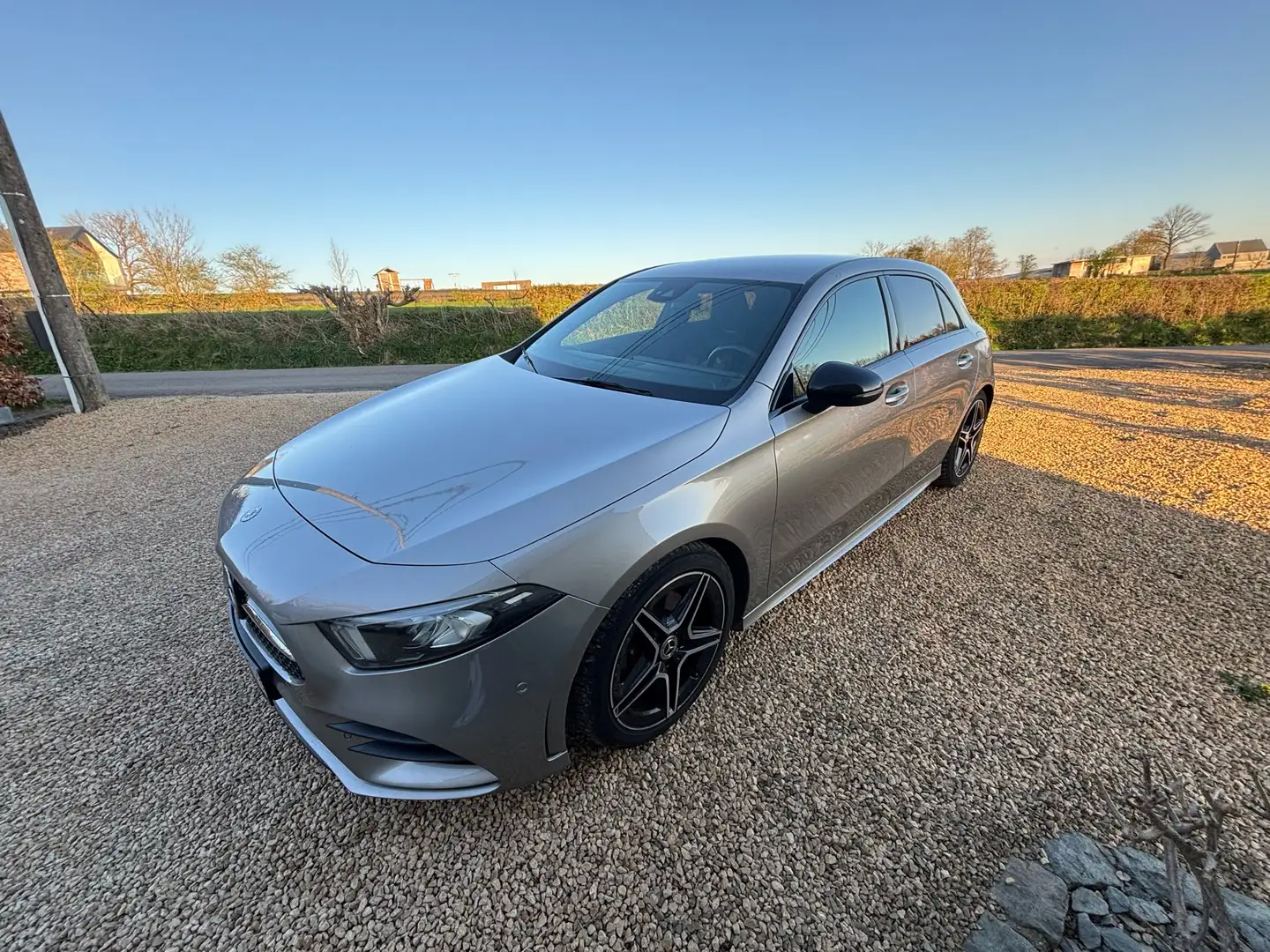 Mercedes-Benz A 180 Business Solution AMG (EU6d-TEMP) - 1