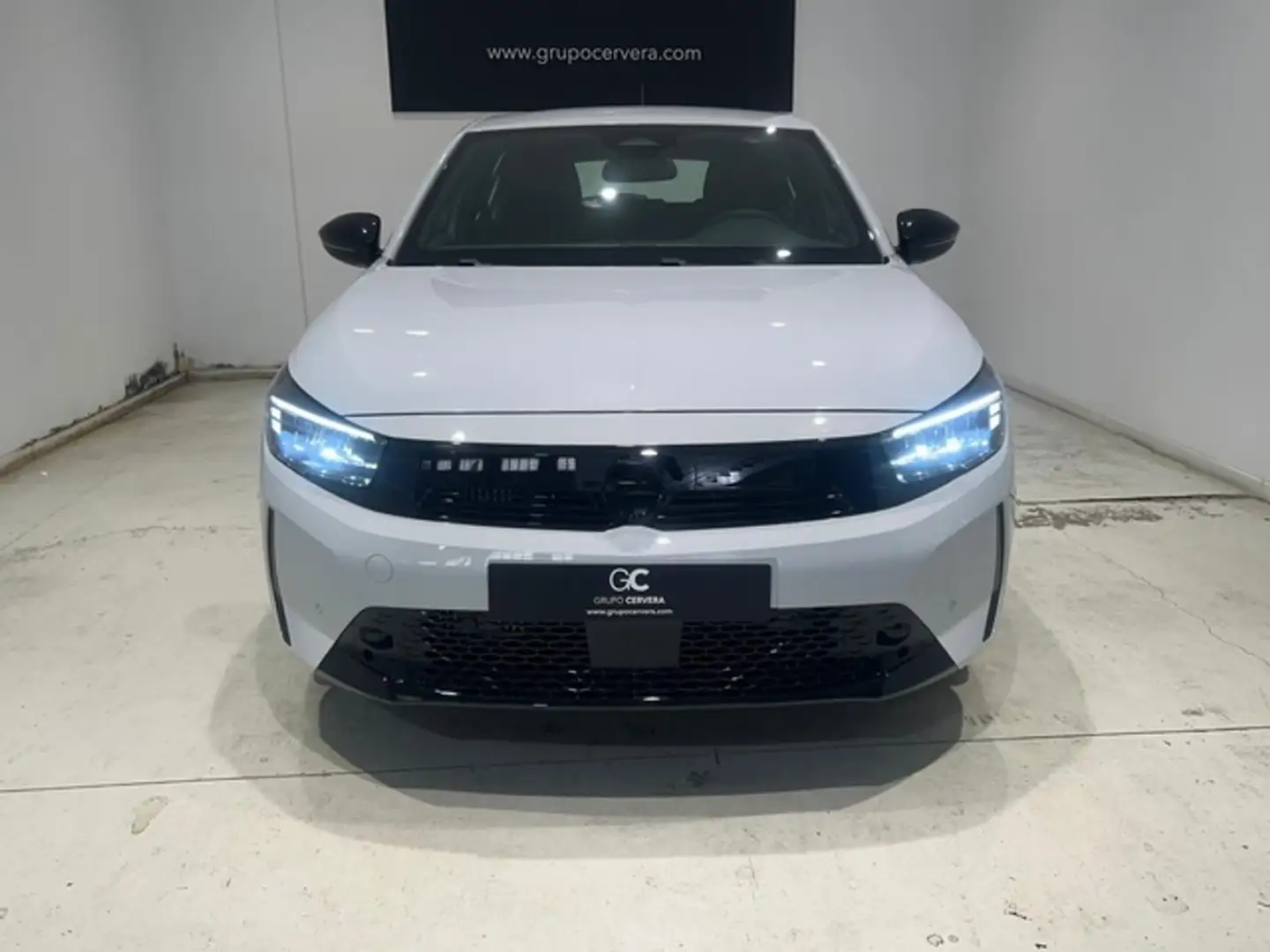 Opel Corsa 1.2T XHL Hybrid S/S GS Aut. 110 Weiß - 2