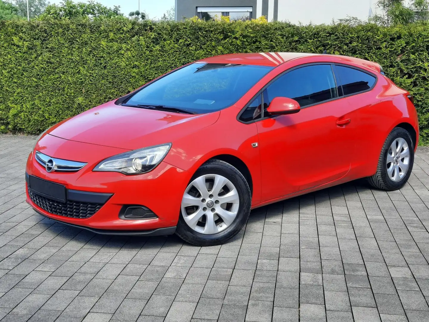 Opel Astra J GTC Edition *Ambientebeleuchtung, Navi* Rojo - 1