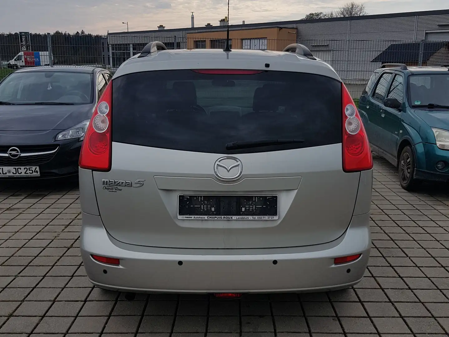 Mazda 5 5 2.0 CD DPF Exclusive Beżowy - 2