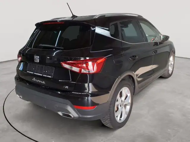 Seat Arona view 4